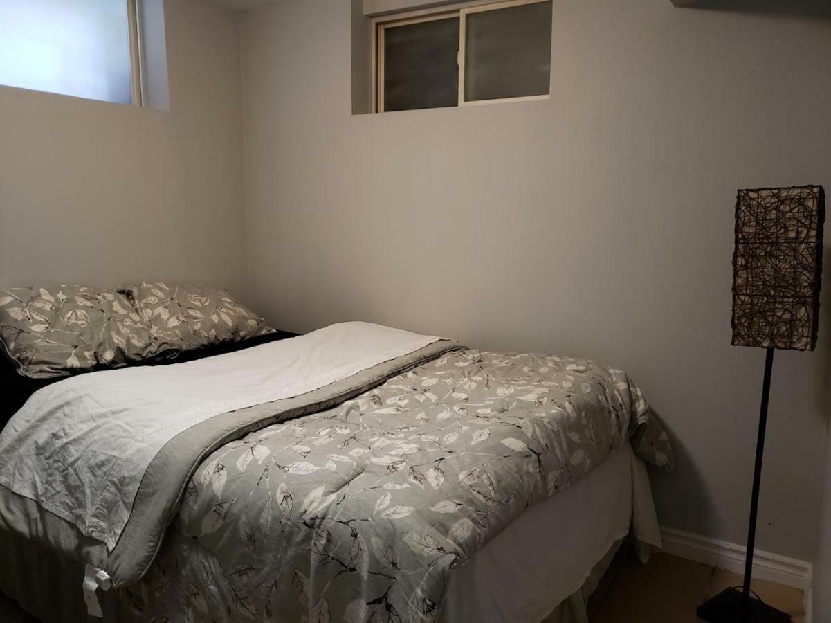 Private Room In Downtown Halifax Bagian luar foto